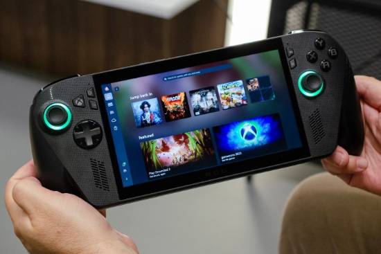 《0》是时候体验非Xbox掌机游戏的新方式！